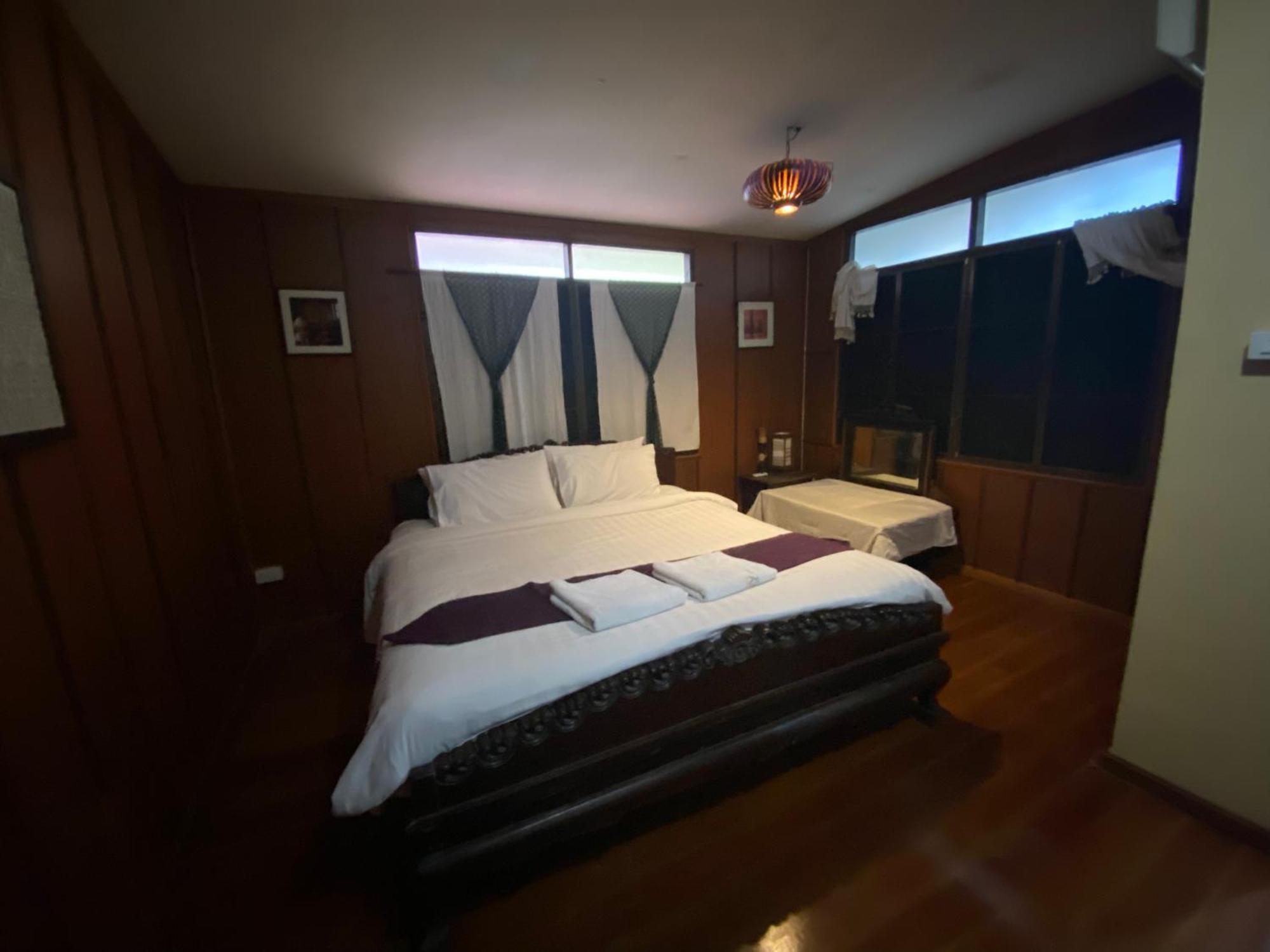 Nearthepark Boutique House Vandrerhjem Chiang Mai Eksteriør bilde
