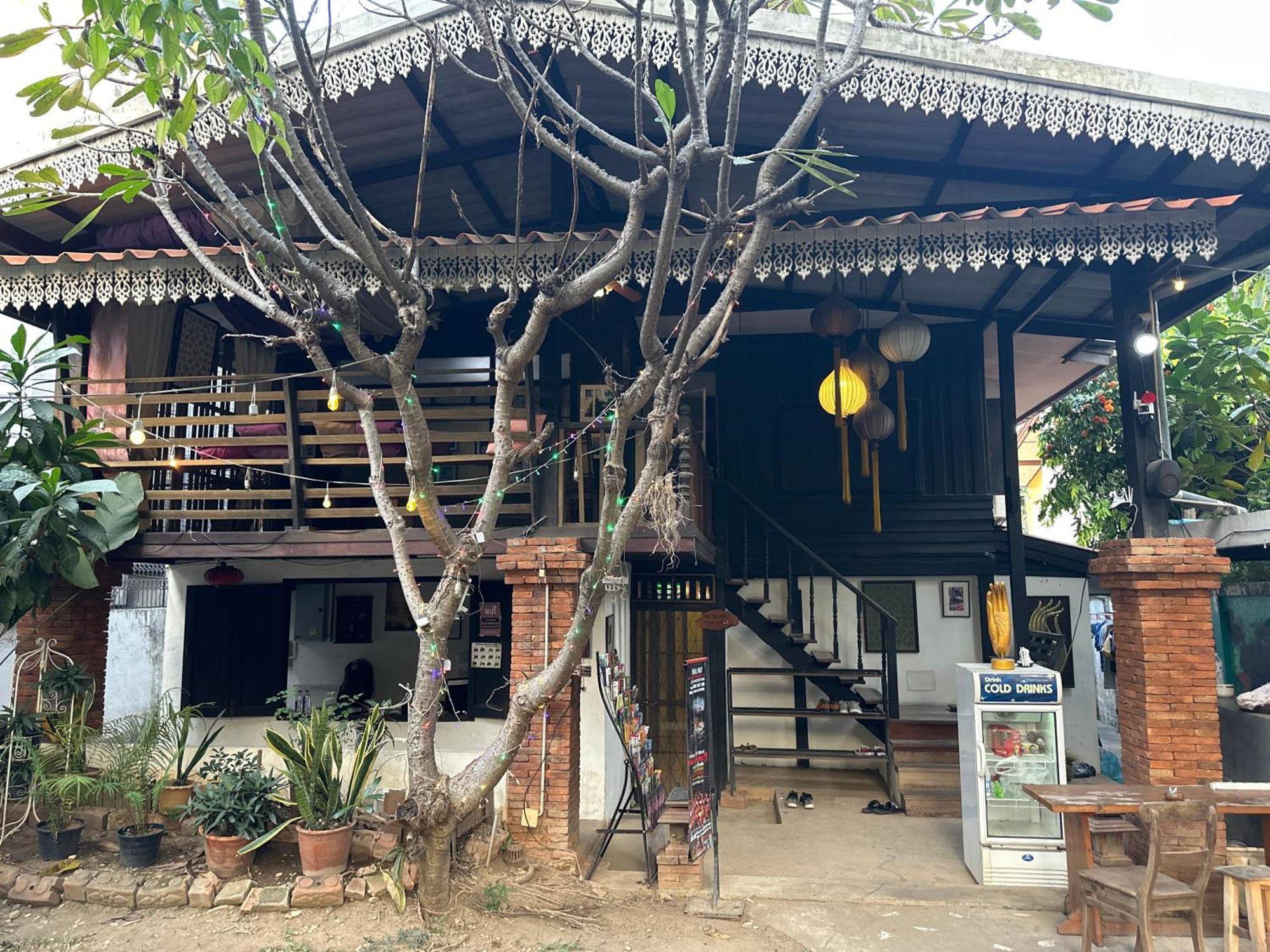 Nearthepark Boutique House Vandrerhjem Chiang Mai Eksteriør bilde