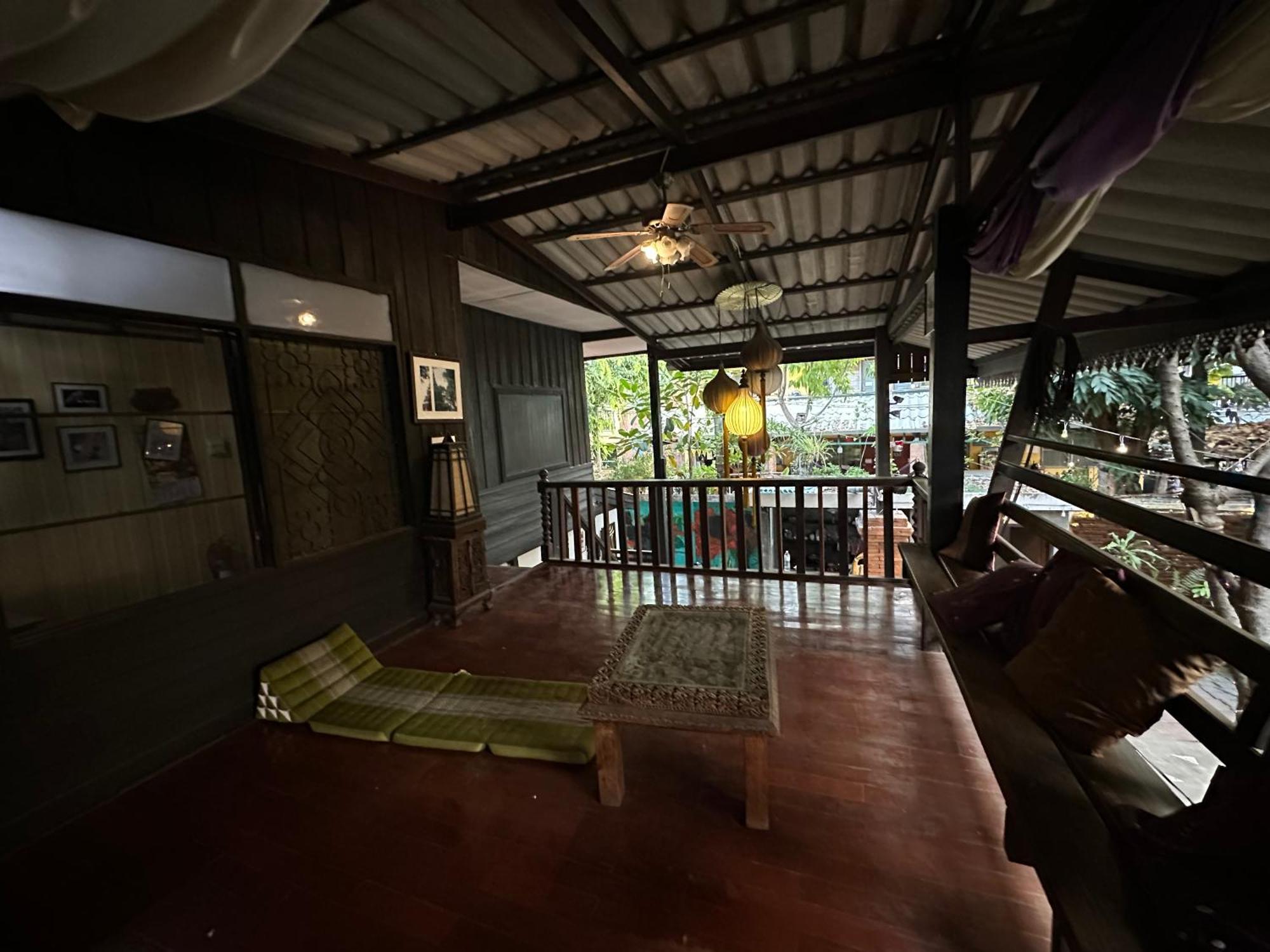 Nearthepark Boutique House Vandrerhjem Chiang Mai Eksteriør bilde