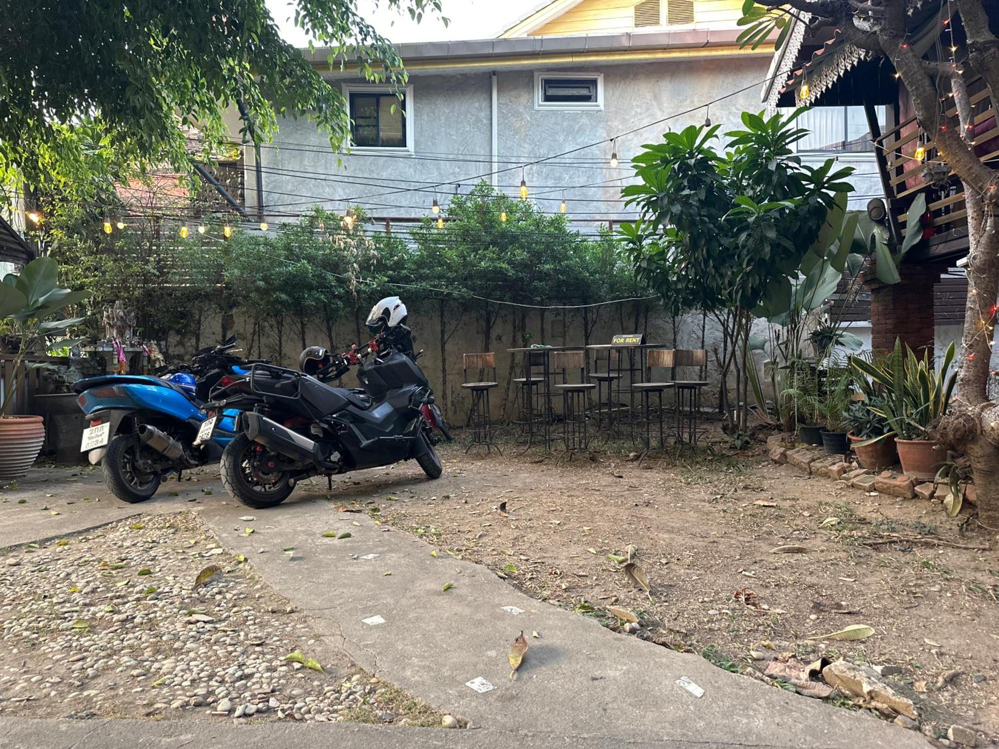 Nearthepark Boutique House Vandrerhjem Chiang Mai Eksteriør bilde